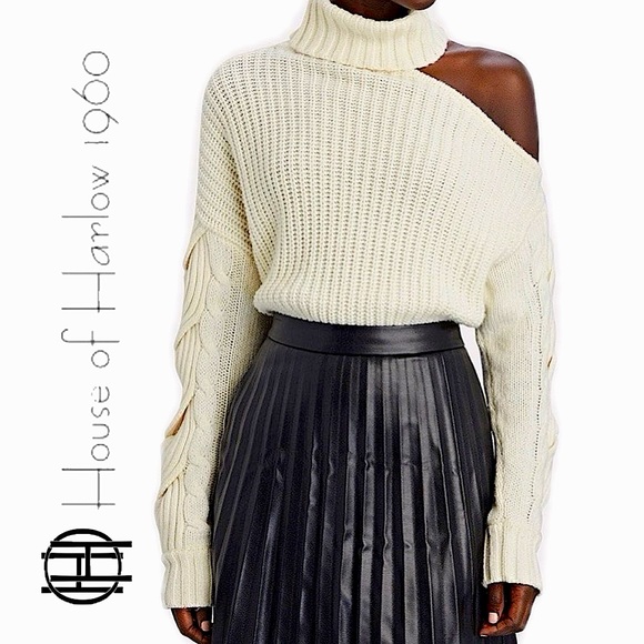 House of Harlow 1960 Sweaters - ⚜️HOUSE OF HARLOW 1960⚜️ IVORY CABLE KNIT TURTLENECK SWEATER - PRICE FIRM!